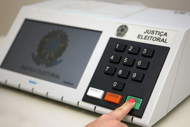 TSE faz semana de ações para mostrar funcionamento da urna eletrônica